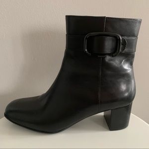 Nine West Primeo - Black Leather Ankle Boots with Heel - Size 8.5M
